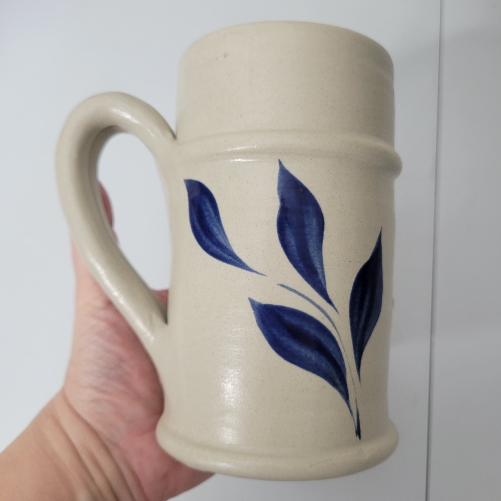 Williamsburg Pottery Mug